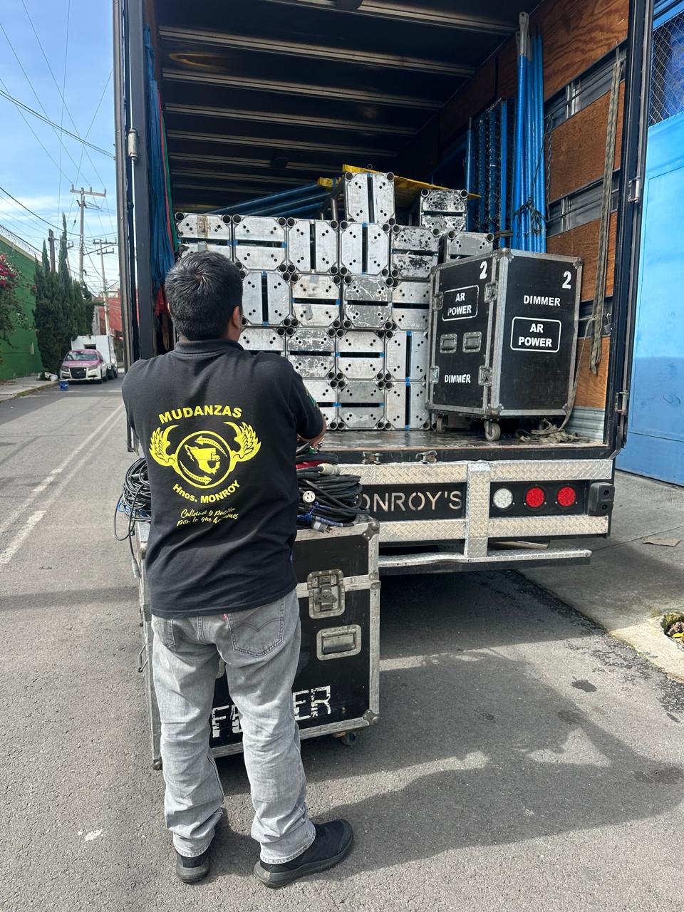 11240601 68f1 4682 9fad 117c263f2508